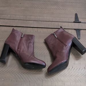 Nine West Burgundy Leather Heeled Ankle Boots Sz 10.5